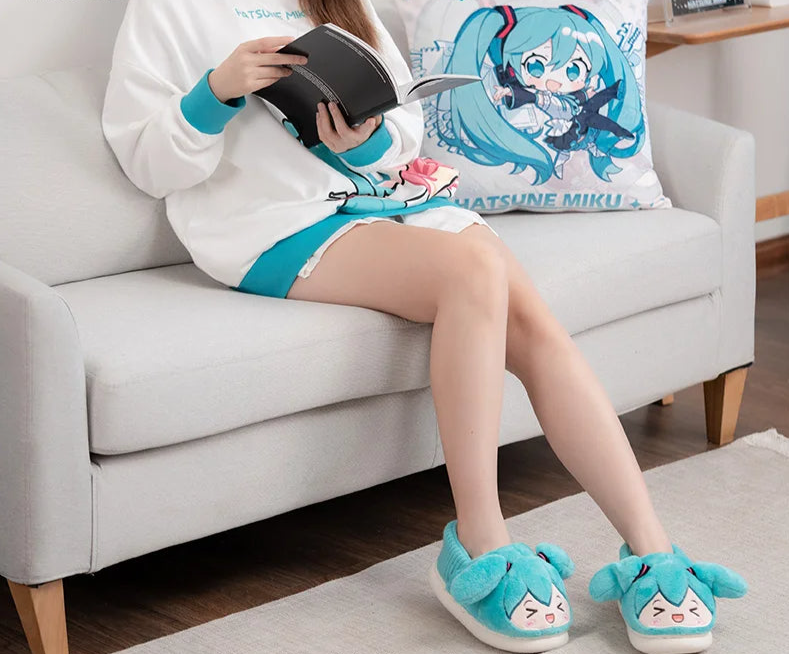 Original Moeyu Hatsune Miku Plush Slippers