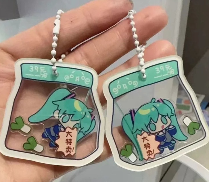 New Hatsune Miku Mini Cute Acrylic Keychain