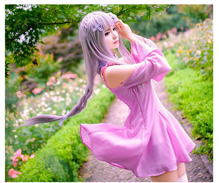 Re: Zero Life in a different world Emilia Cosplay