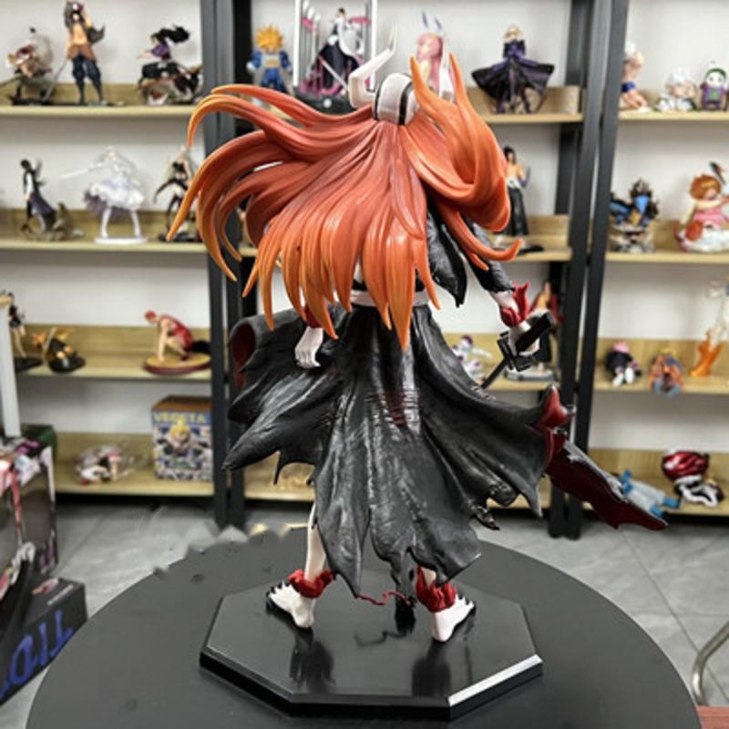 Bleachs Hollow Ichigo Gkre Action Figure